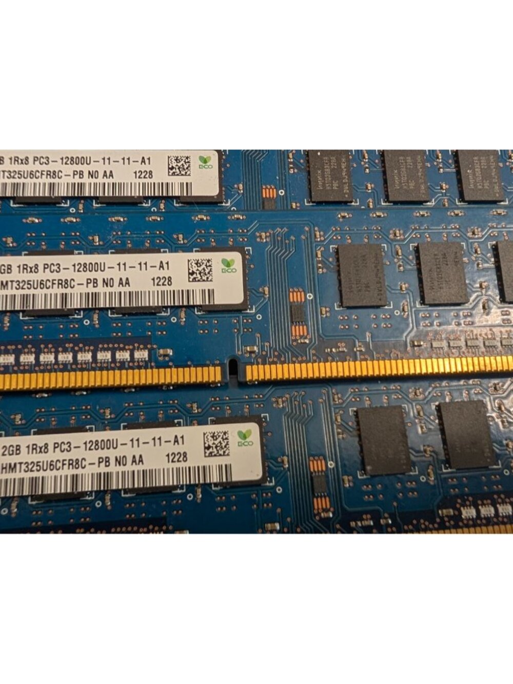 hynix 6GB  3x2gb basically 1 free its 3 sticks Rx8 PC3 12900U HMT325UCFR8C